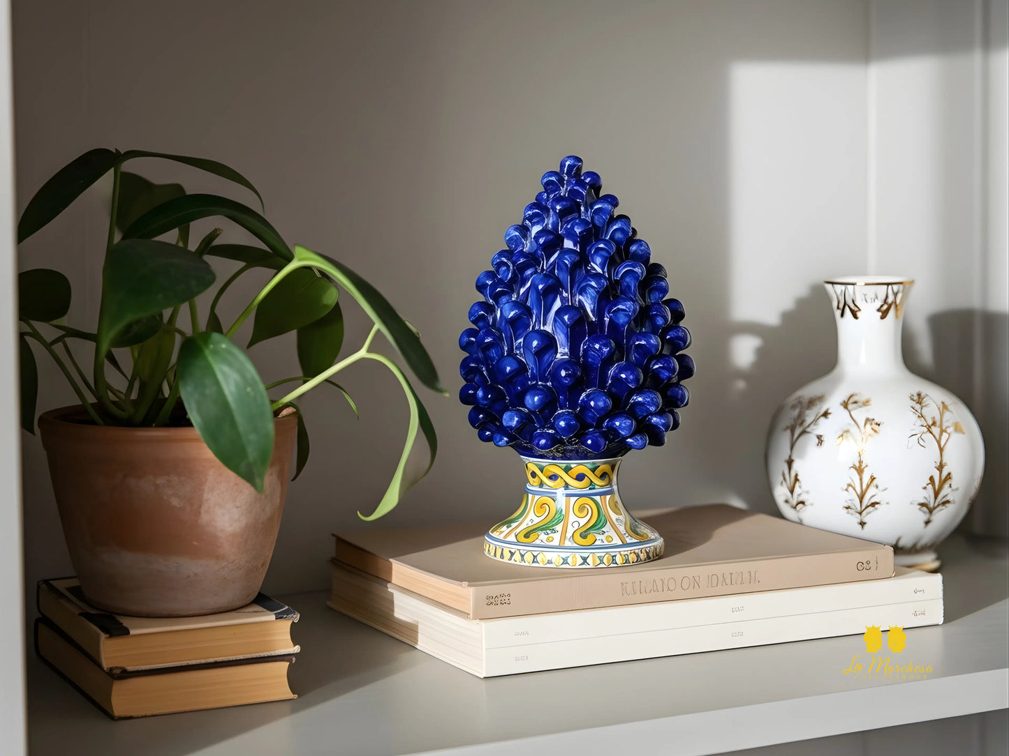 Pigna Siciliana Artigianale Blu Cobalto in Ceramica di Caltagirone 26 cm