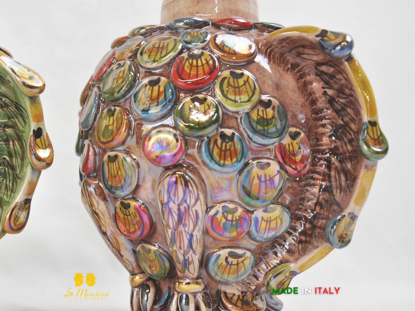 Gufo in ceramica di Caltagirone Madreperla Oro 27cm