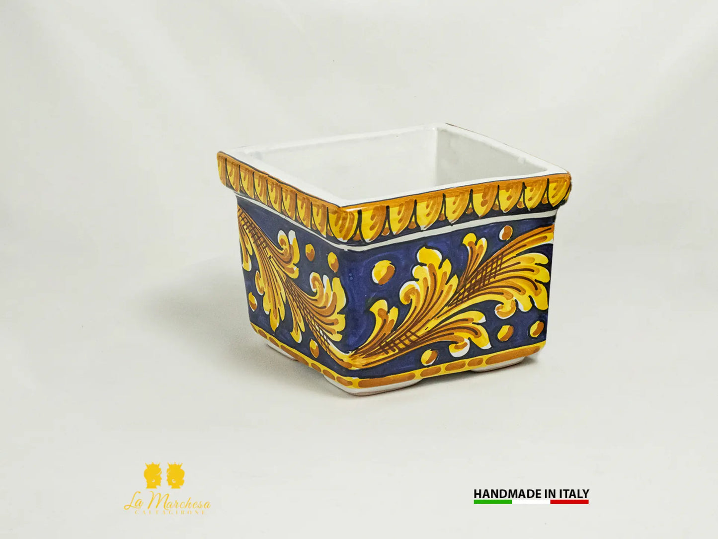 fioriera per piante da balcone in ceramica di caltagirone