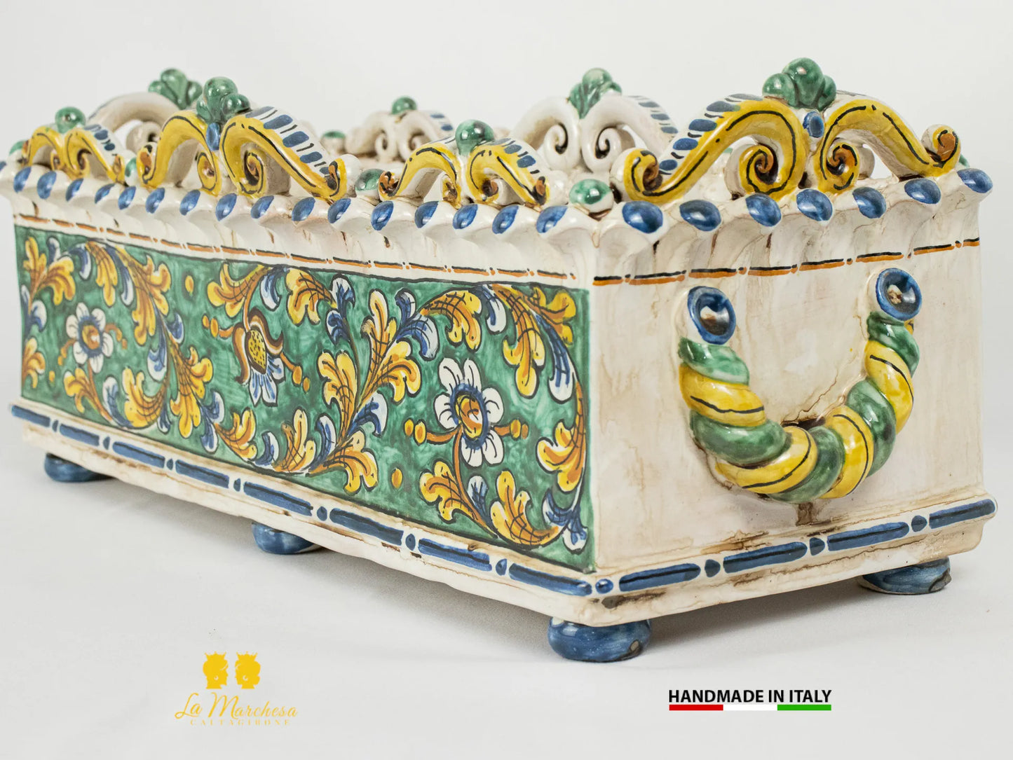 Fioriore in Ceramica di Caltagirone con applicazioni barocche verde rame-1