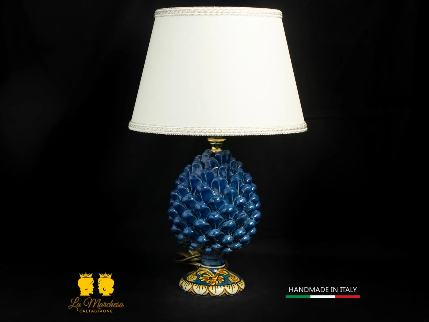 luce decorativa a forma di pigna