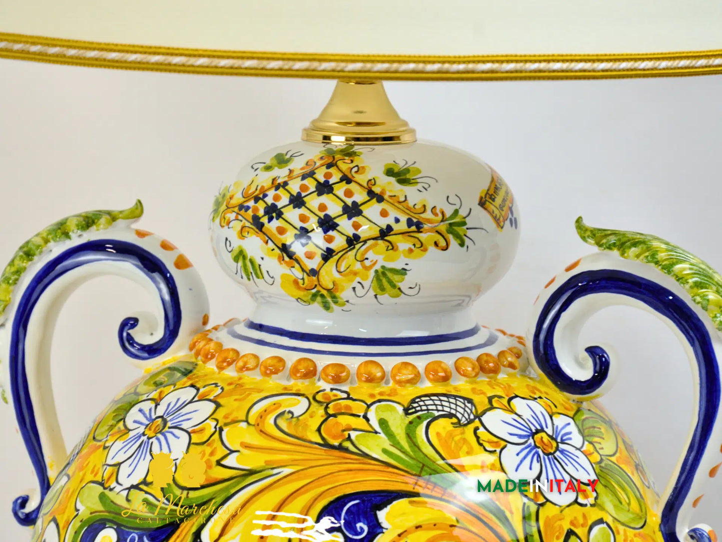 Lampada Barocca Ornato in Ceramica di Caltagirone