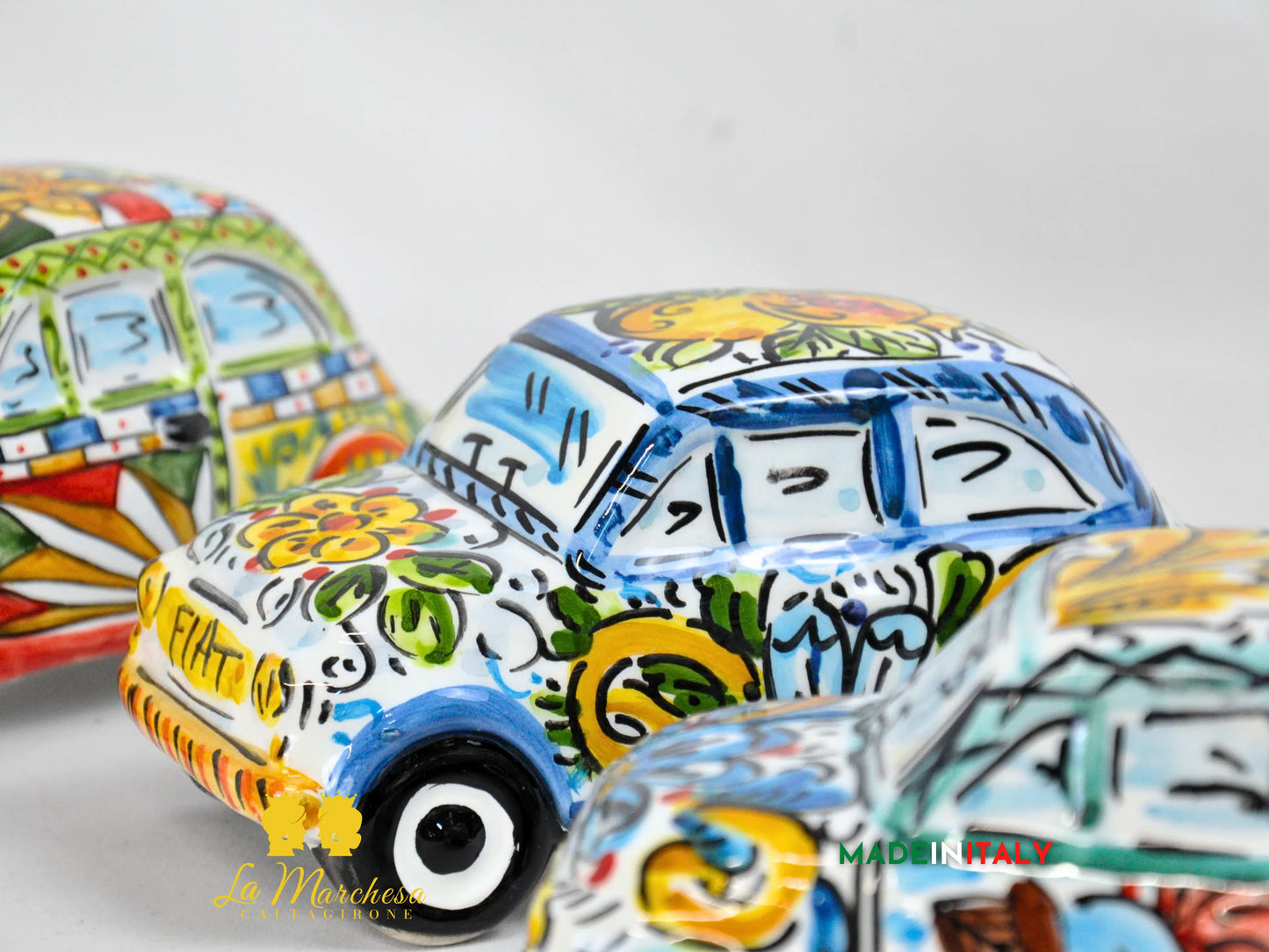 Modellino Fiat 500 Sicilia in Ceramica di Caltagirone 18cm