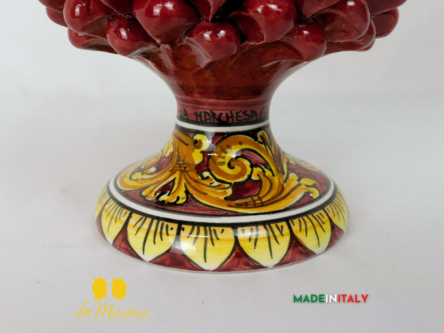 Pigna Siciliana Bordeaux in Ceramica di Caltagirone 25cm - Vari Decori