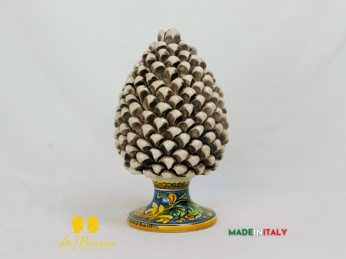 Pigna Siciliana Fumè in Ceramica di Caltagirone base ornato - Varie Misure