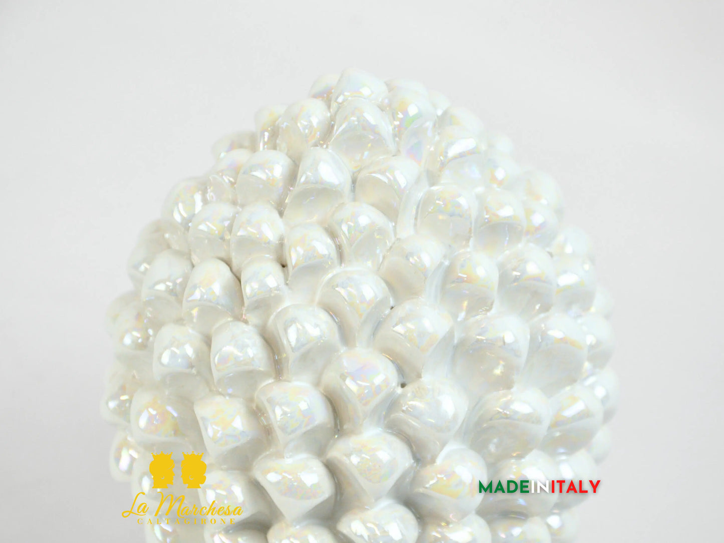 Pigna Siciliana Bianca Madreperla in Ceramica di Caltagirone 21cm