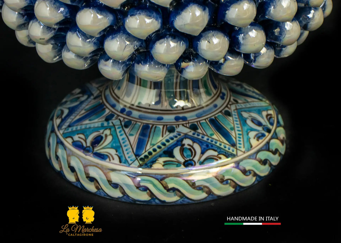 Portavaso mezza Pigna Siciliana Ceramica di Caltagirone blu antico 25cm Madreperla