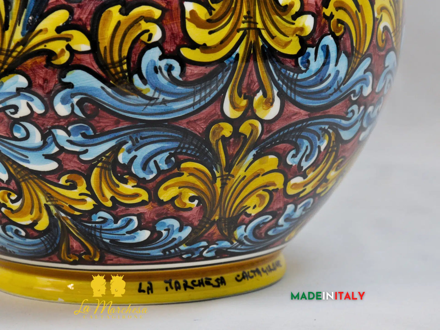 Portavaso Vaso in Ceramica di Caltagirone ornato bordeaux - Varie Misure