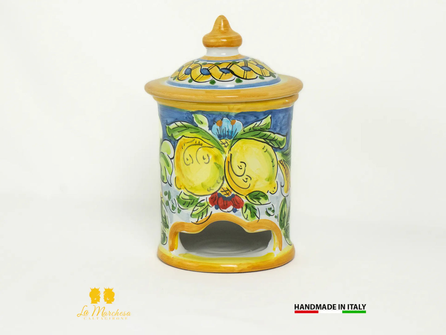 /Users/andrea/Library/CloudStorage/GoogleDrive-lamarchesaceramiche@gmail.com/Il mio Drive/foto/foto sito webp OK/cucina/centrotavola/piatto chicchi/blu cobalto chcchi esterni