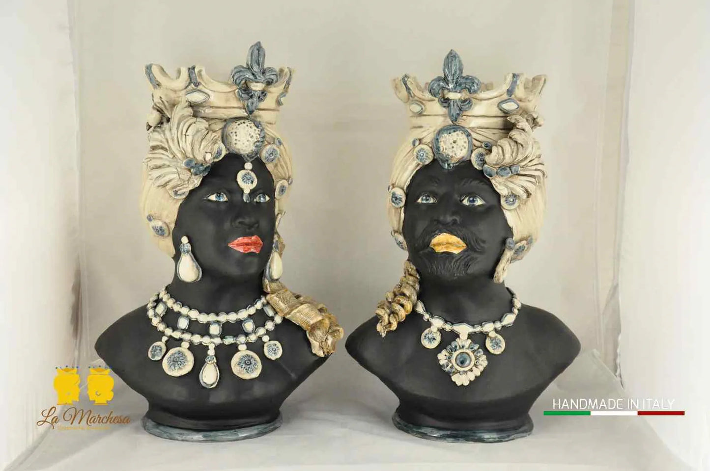 Prestigiosa Coppia Teste di Moro Ceramica di Caltagirone Busto Satinato