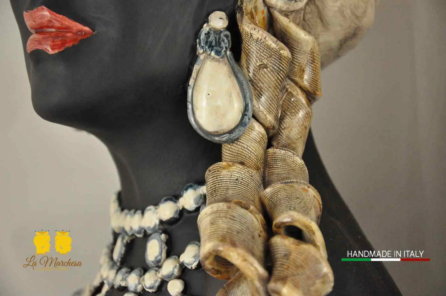 Prestigiosa Coppia Teste di Moro Ceramica di Caltagirone Busto Satinato