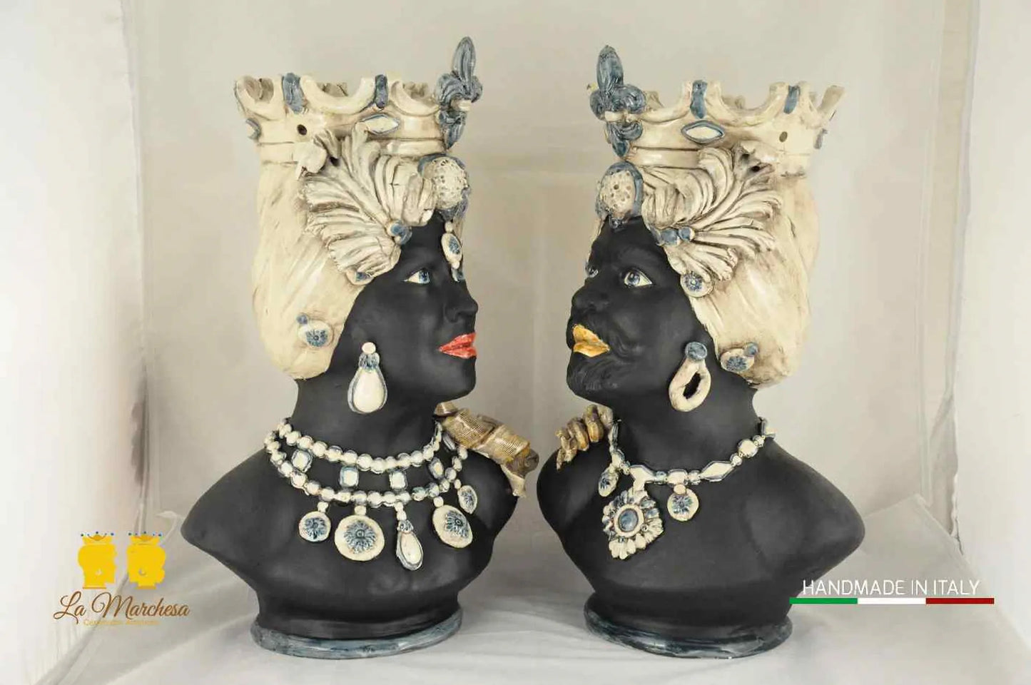 Prestigiosa Coppia Teste di Moro Ceramica di Caltagirone Busto Satinato