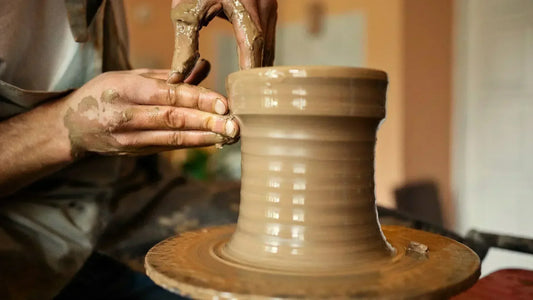 arredo in ceramica di caltagirone, ruota vasaio ceramica arredamento