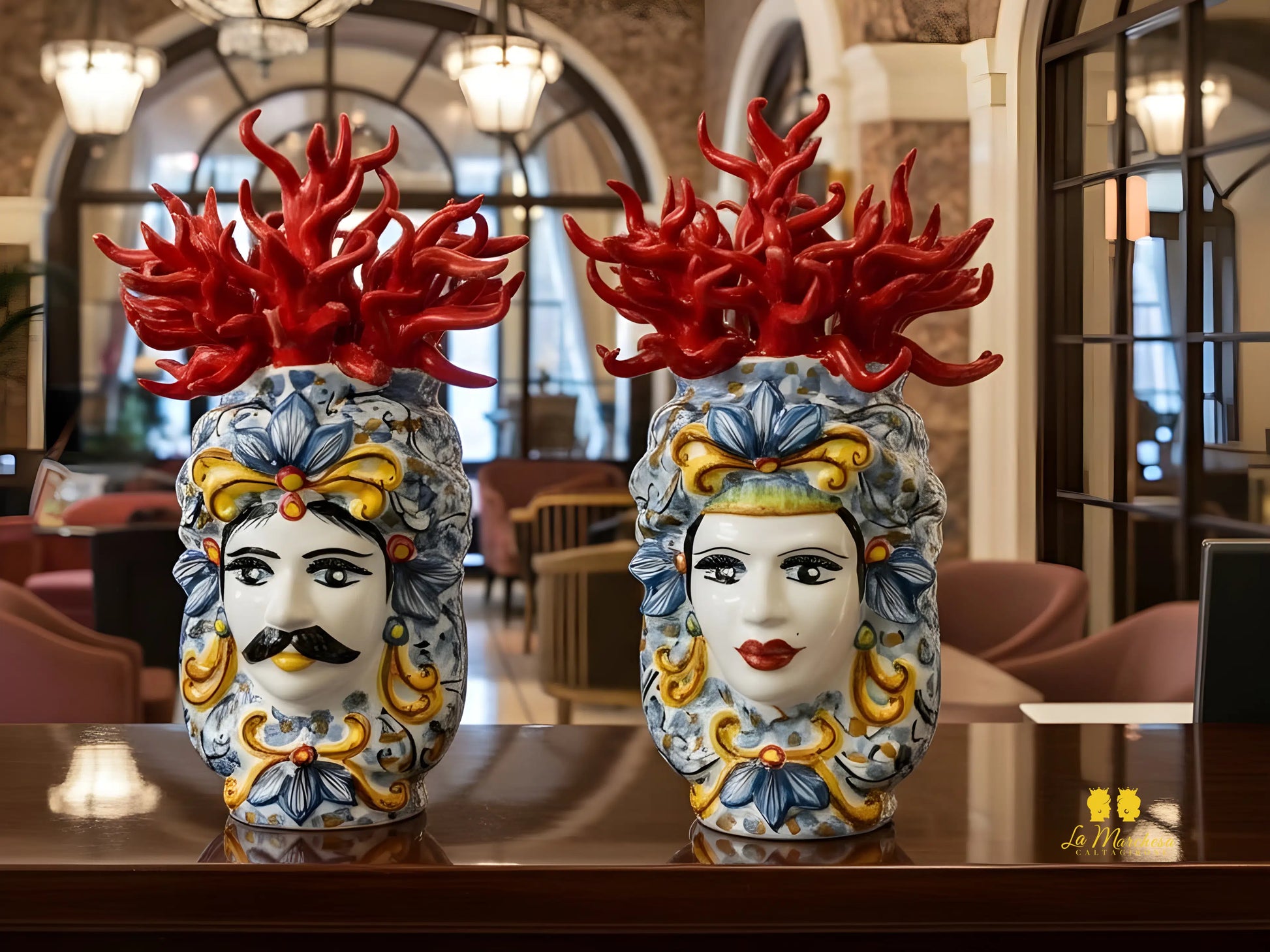 teste di moro corallo in ceramica di caltagirone