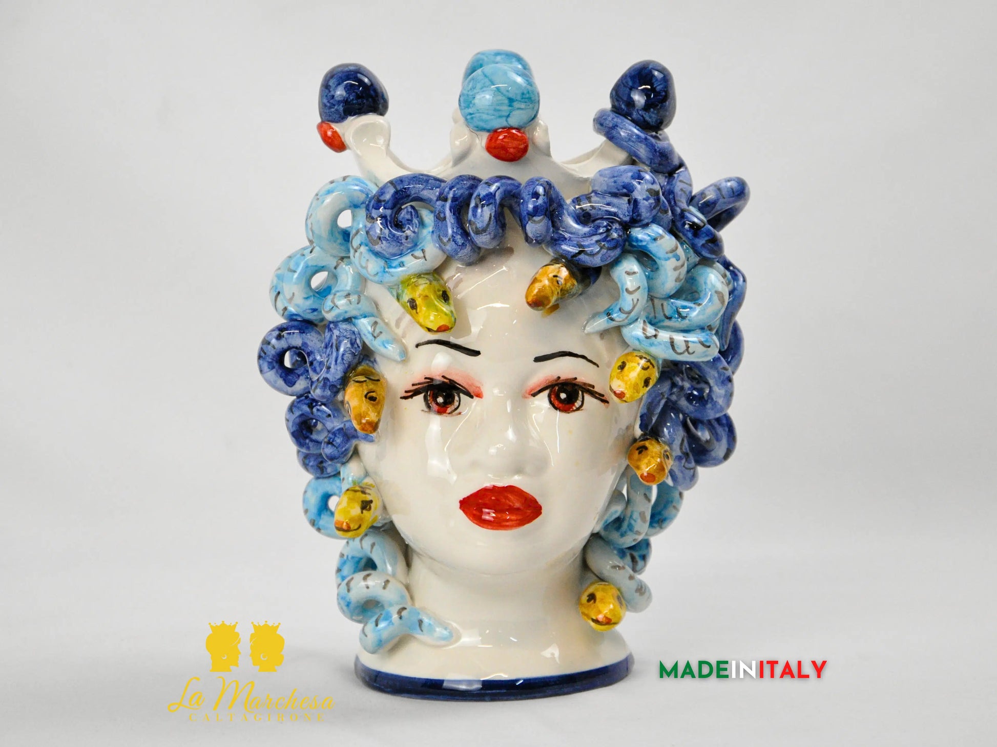 testa di moro in ceramica di caltagirone