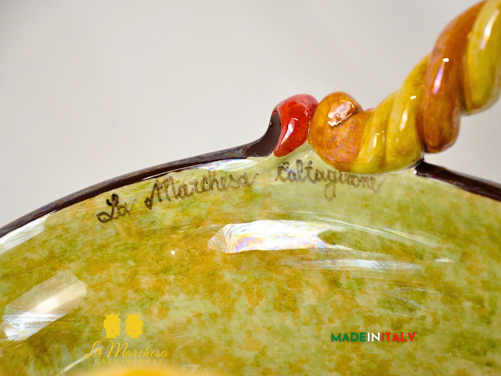 Coffa Siciliana Portavaso in Ceramica di Caltagirone Madreperla 40cm