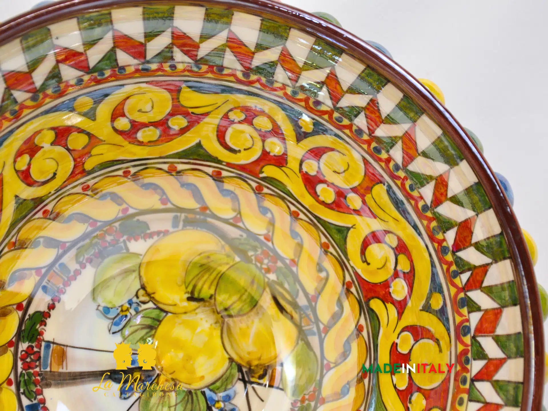 Cetrotavola Madreperla in Ceramica di Caltagirone 32cm - Vari Colori