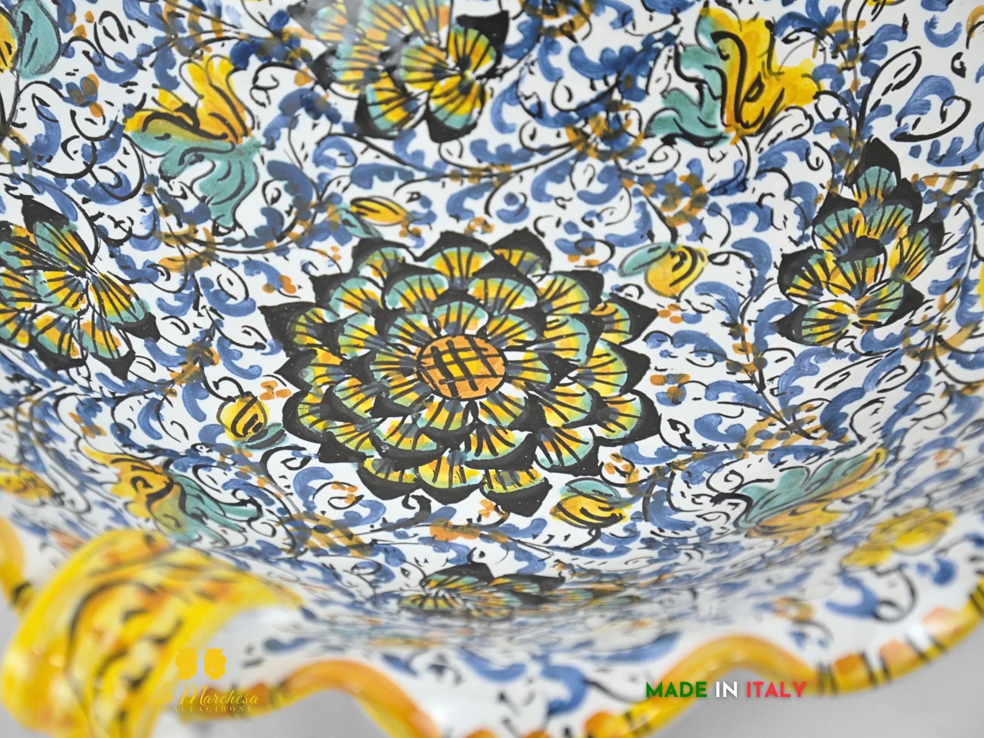 Centrotavola Ciotola in Ceramica di Caltagirone con manici pavoni 600 blu 31cm