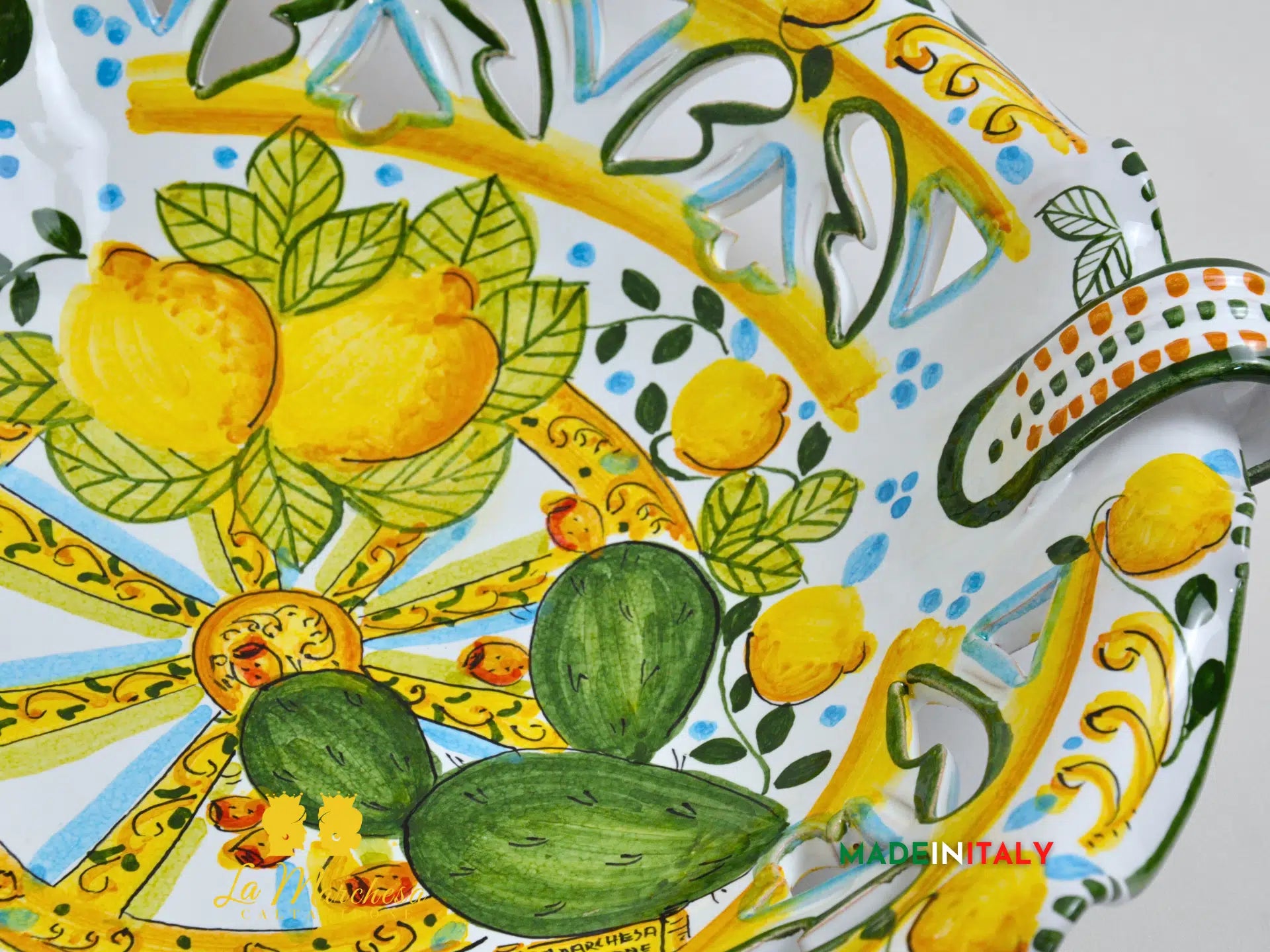 Centrotavola in Ceramica di Caltagirone con Manici Fichi D'India Intagli 40cm