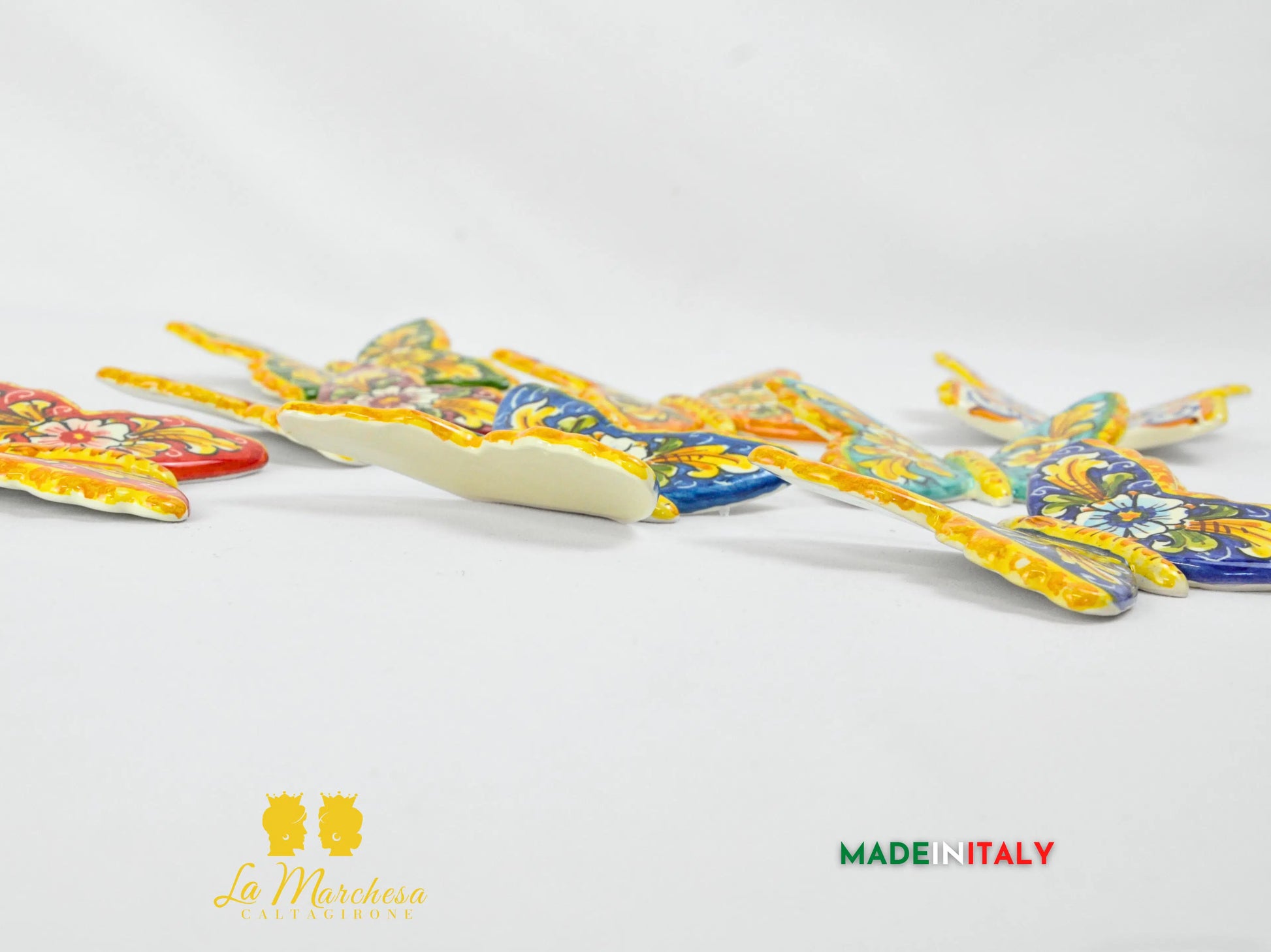 farfalla in ceramica di caltagirone 10 cm - vari decori