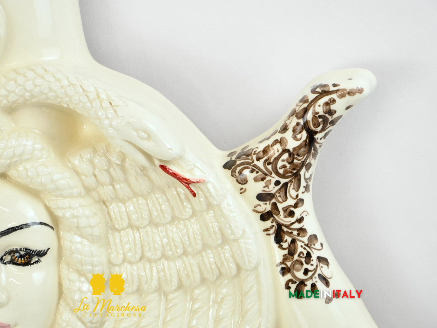 OUTLET - Trinacria in Ceramica Caltagirone Ornato Simbolo Sicilia 60cm