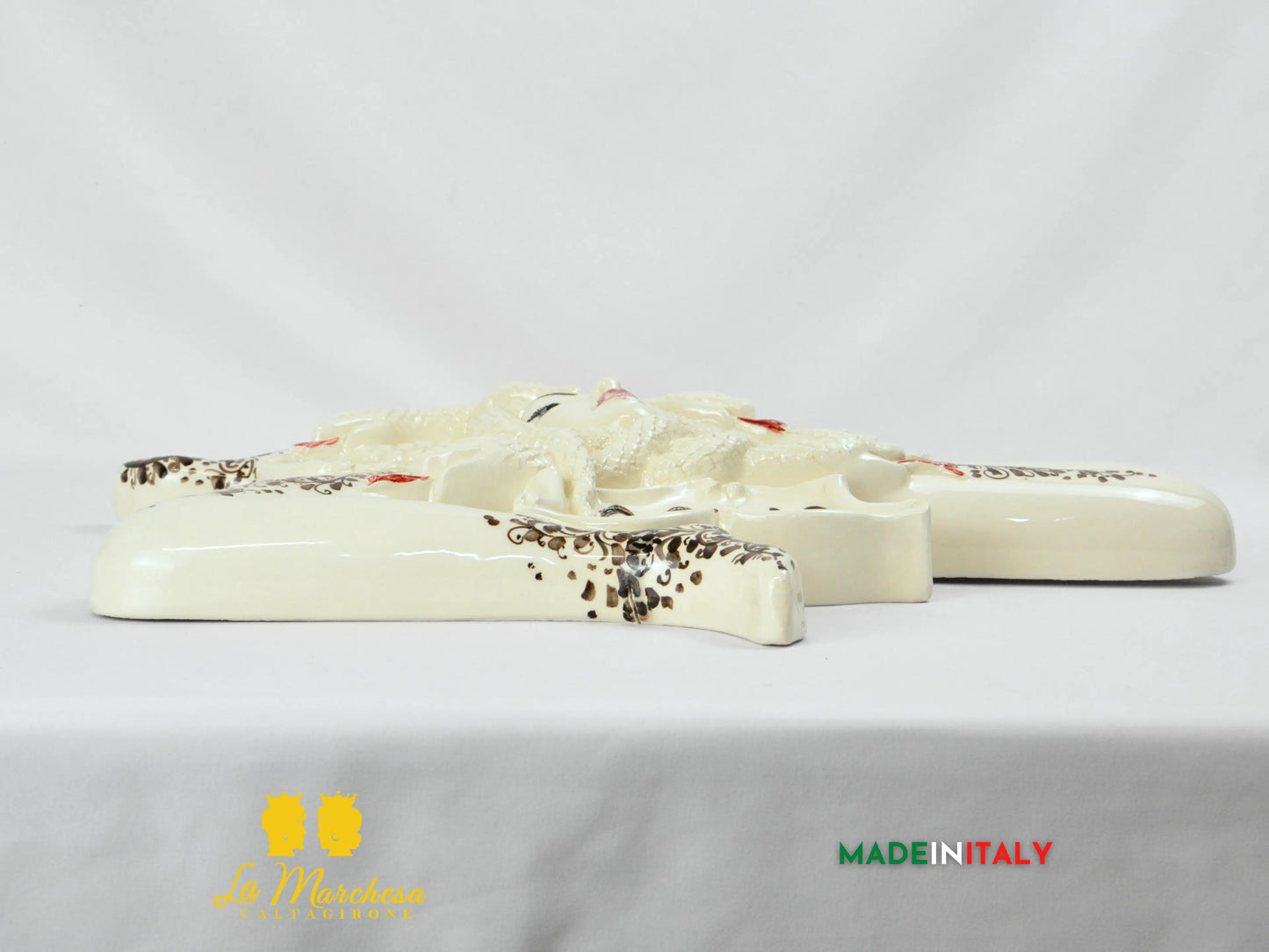 OUTLET - Trinacria in Ceramica Caltagirone Ornato Simbolo Sicilia 60cm