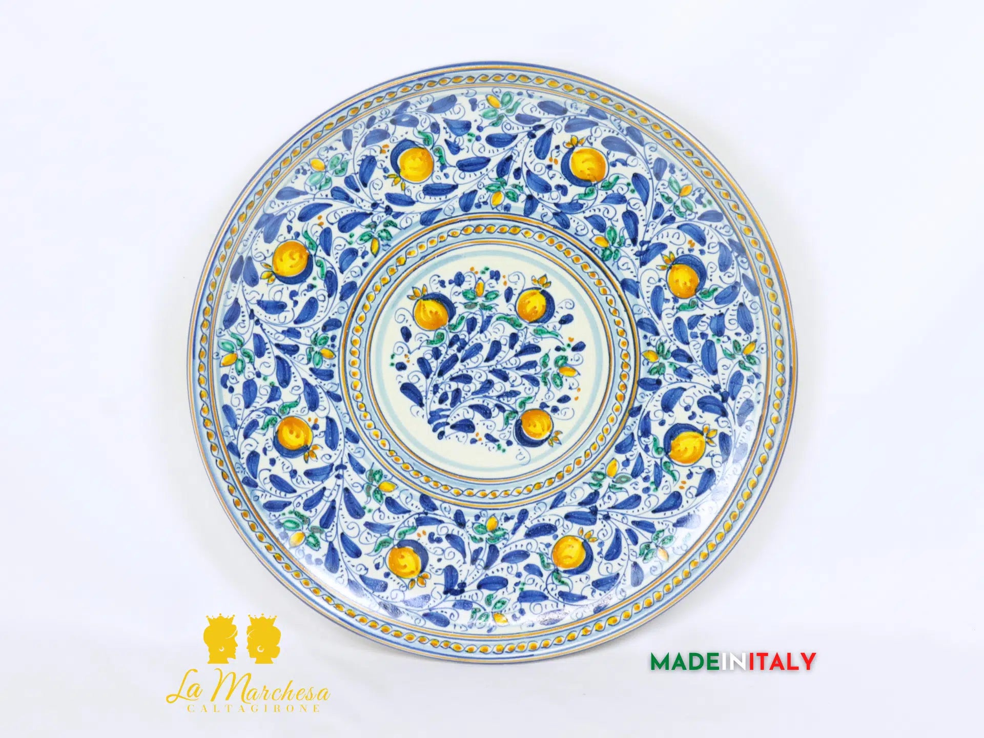 piatto decorato in ceramica di Caltagirone decoro 600 blu e limoni