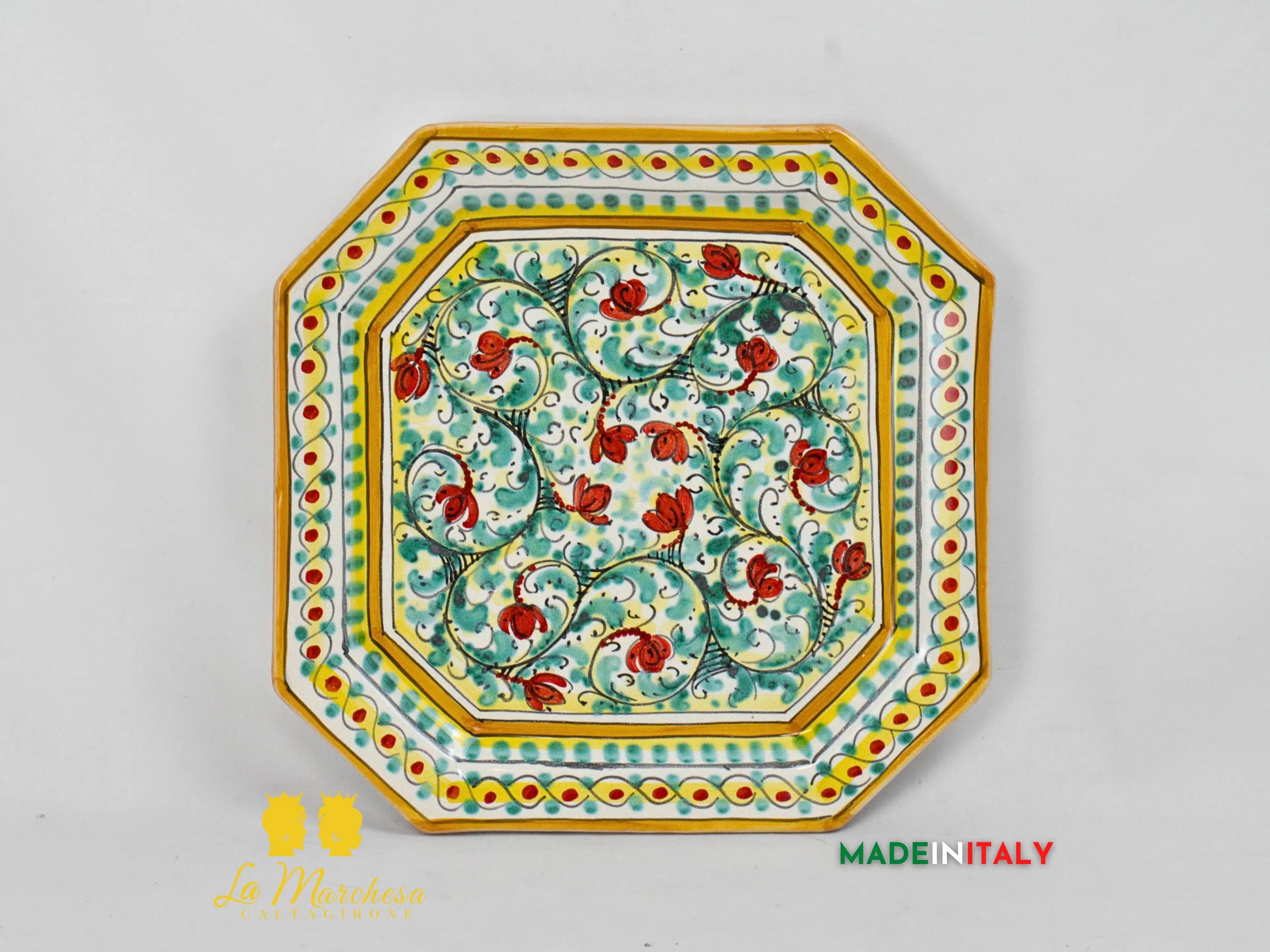 Piatto Ottagonale Decorato in Ceramica di Caltagirone - Vari Modelli