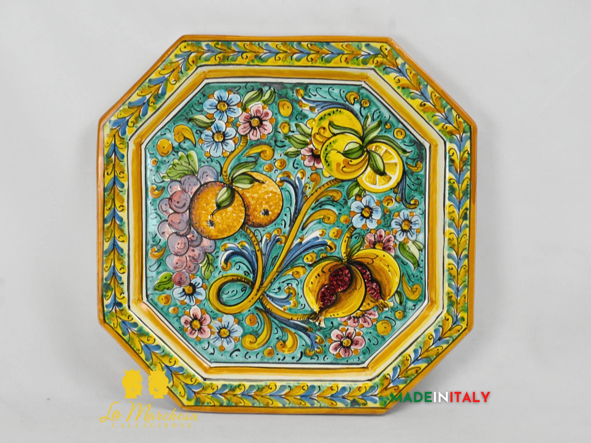 Piatto Ottagonale Decorato in Ceramica di Caltagirone - Vari Modelli