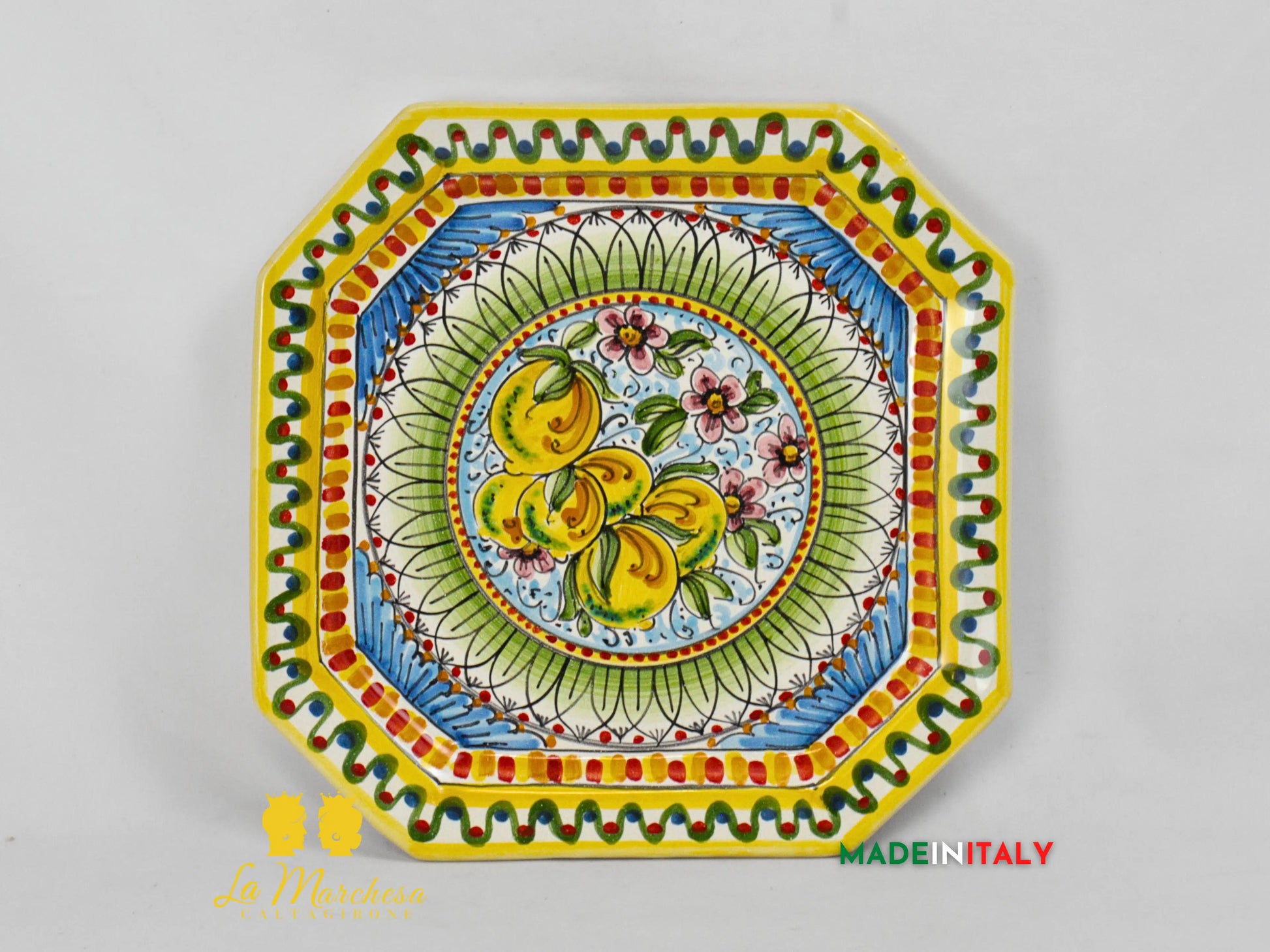 Piatto Ottagonale Decorato in Ceramica di Caltagirone - Vari Modelli