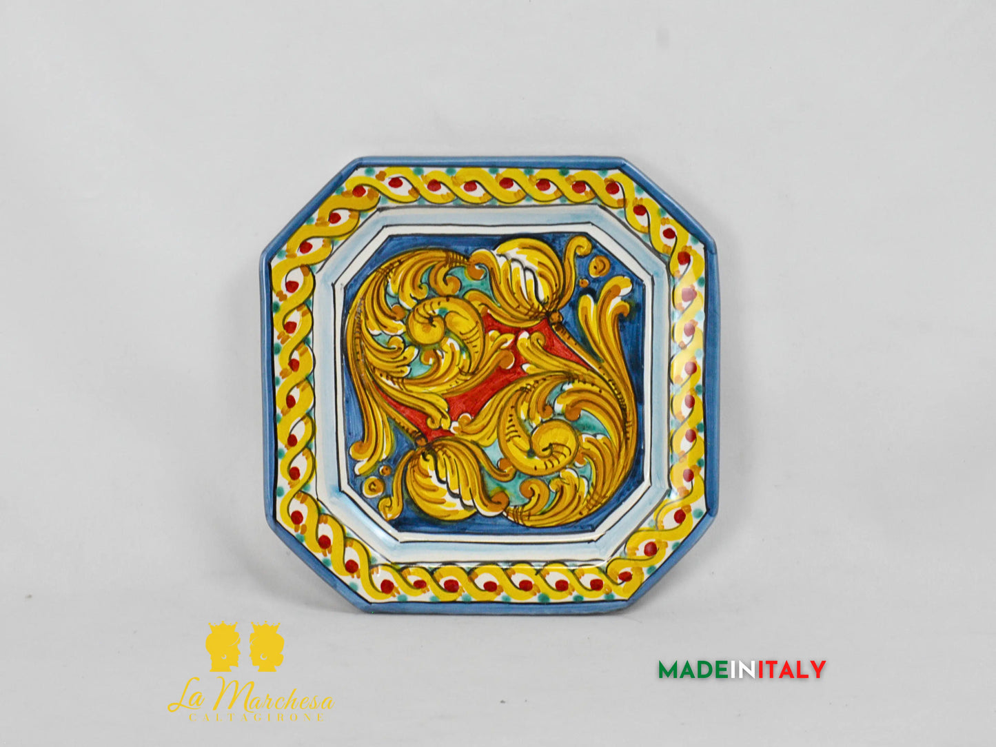 Piatto Ottagonale Decorato in Ceramica di Caltagirone - Vari Modelli