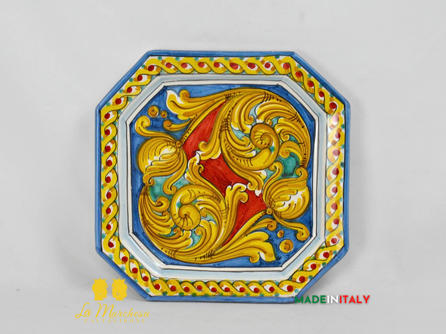 Piatto Ottagonale Decorato in Ceramica di Caltagirone - Vari Modelli