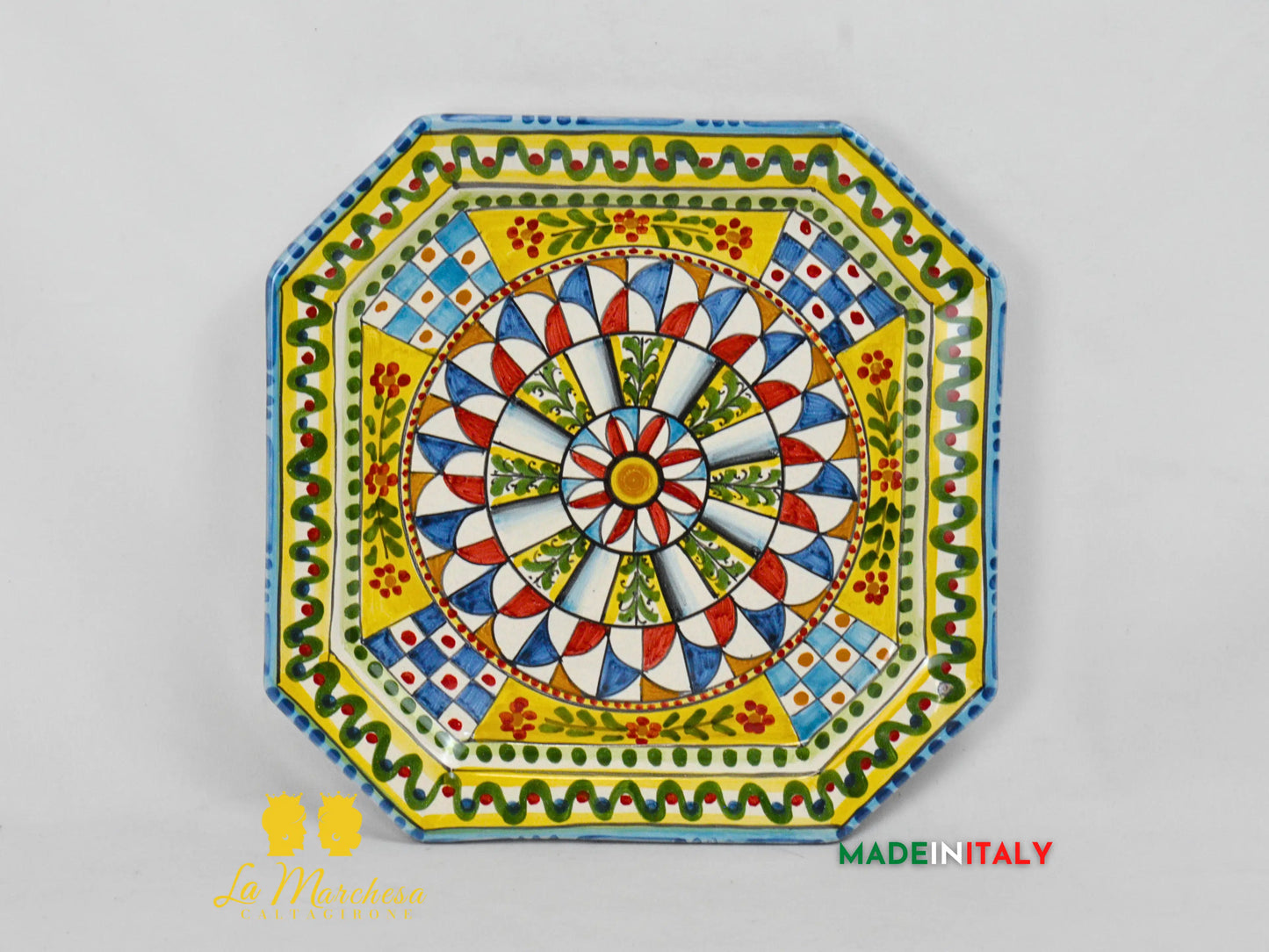 Piatto Ottagonale Decorato in Ceramica di Caltagirone - Vari Modelli