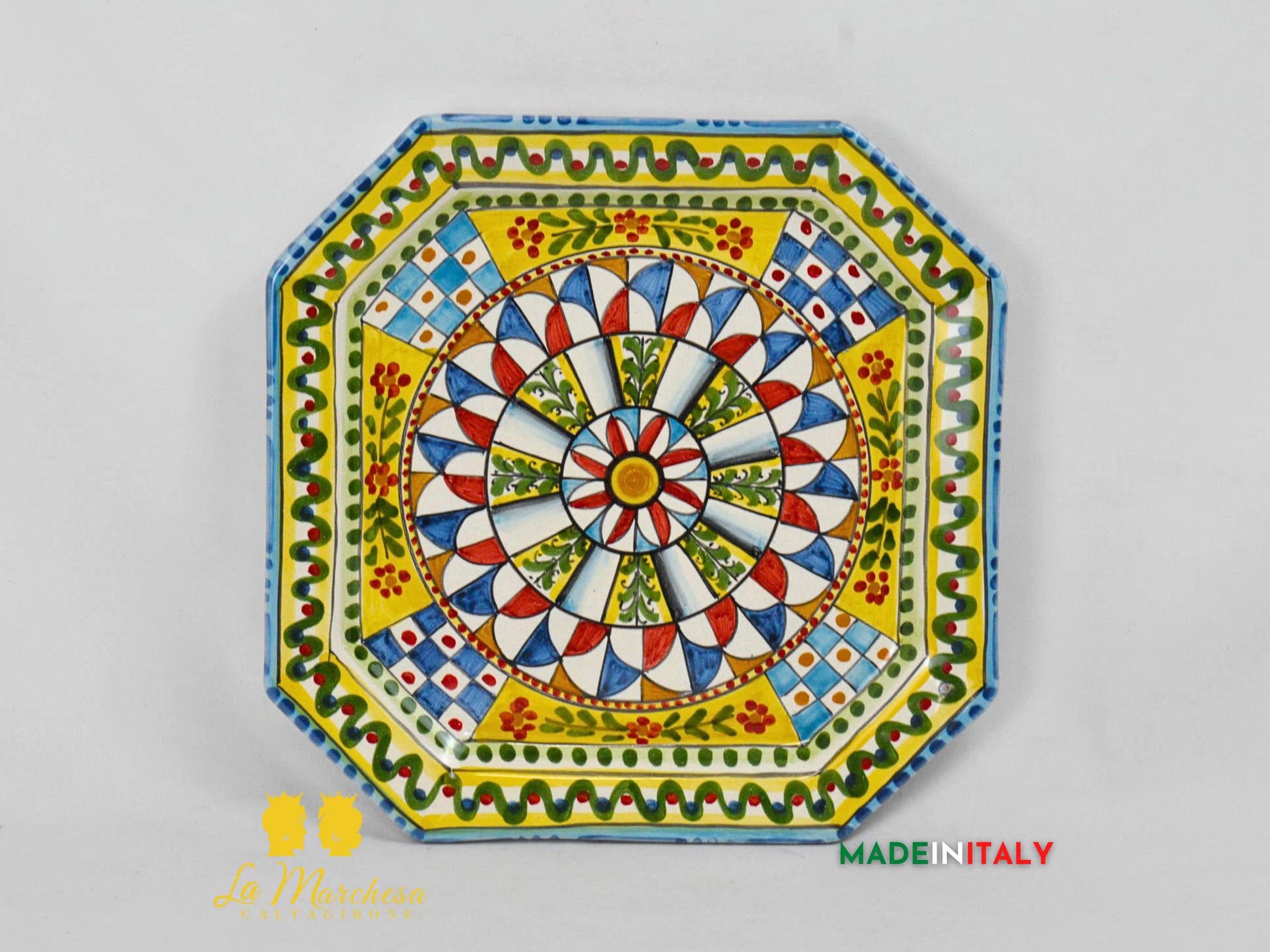 Piatto Ottagonale Decorato in Ceramica di Caltagirone - Vari Modelli