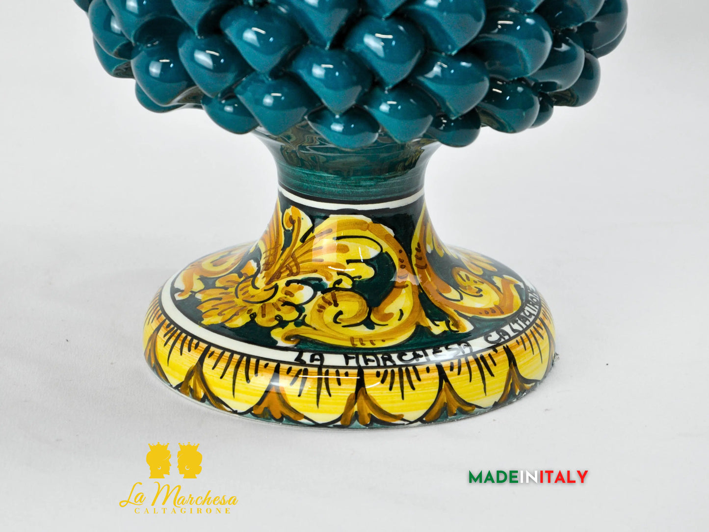 Pigna Siciliana Ottanio in Ceramica di Caltagirone 31cm