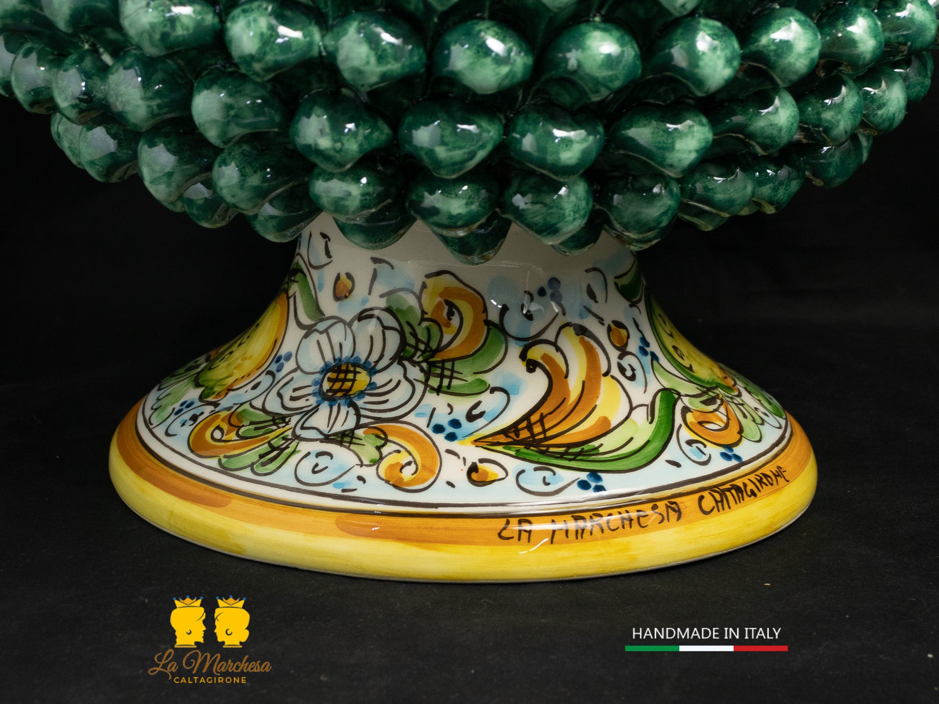 Portavaso mezza Pigna Siciliana Ceramica di Caltagirone Verde Rame ornato limoni H32cm
