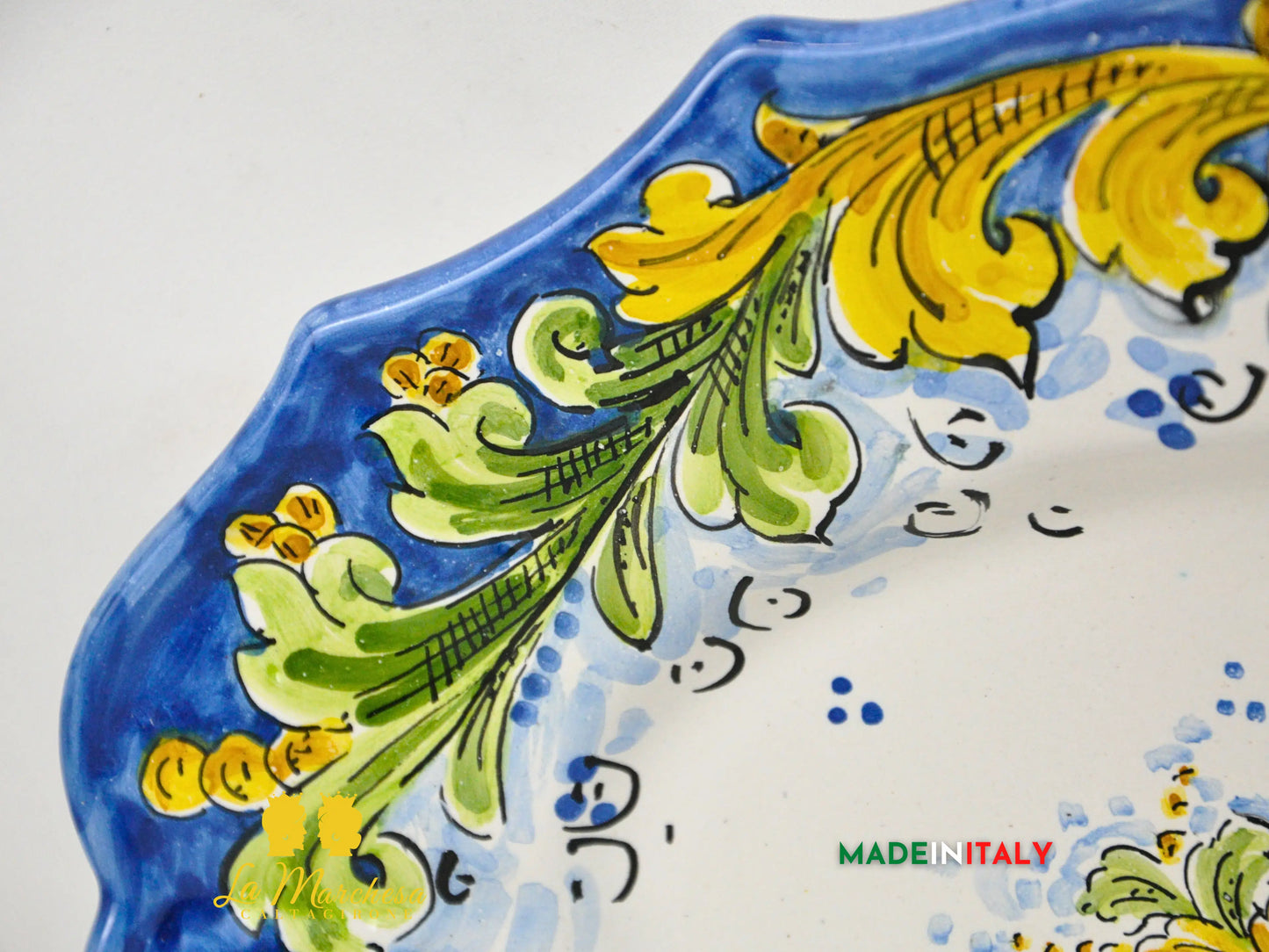 Servizio da Tavola in Ceramica di Caltagirone Decorato a Mano – 7 Pezzi