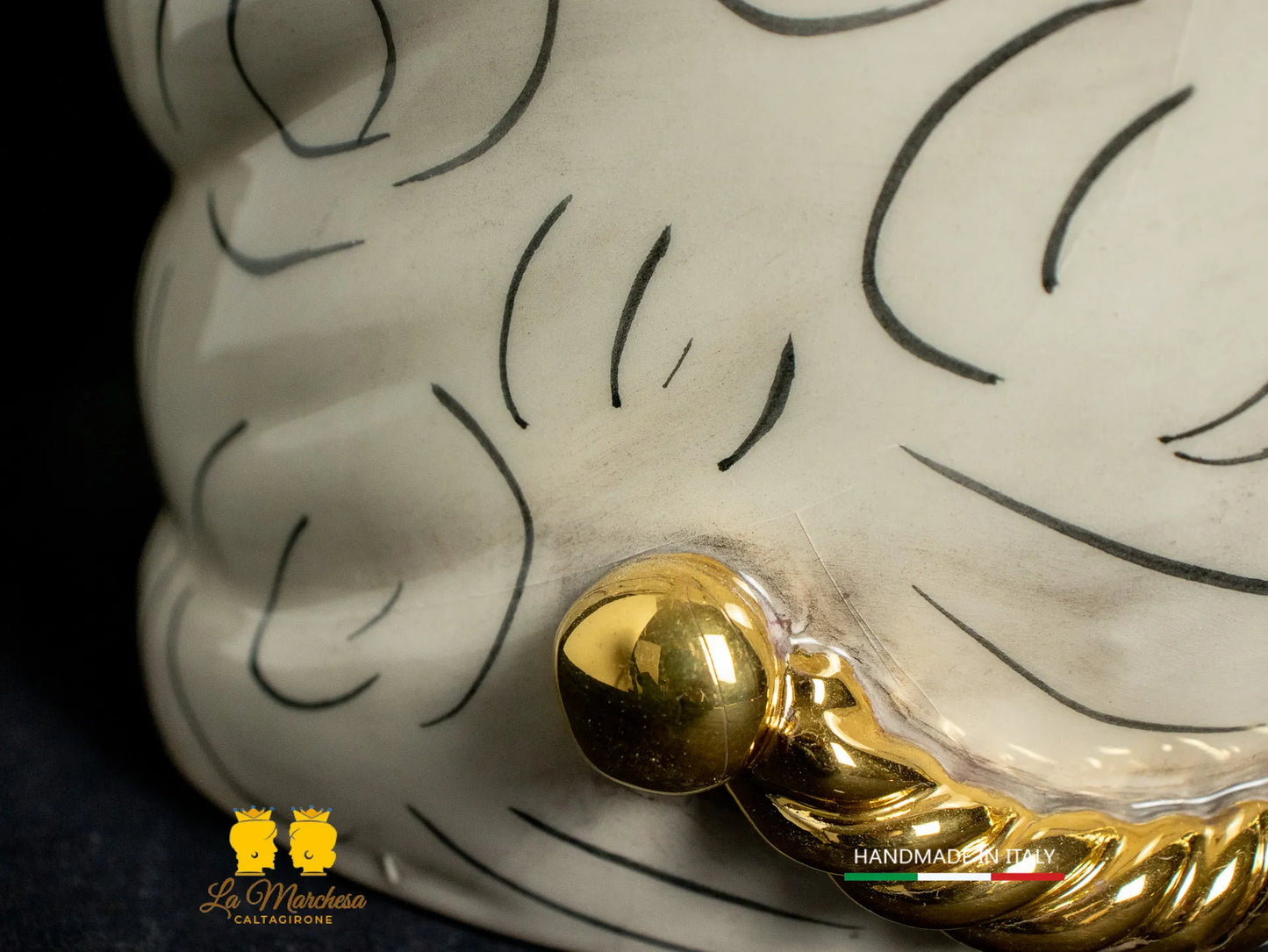 OUTLET - Testa di Moro in Ceramica di Caltagirone fumè Oro 37cm