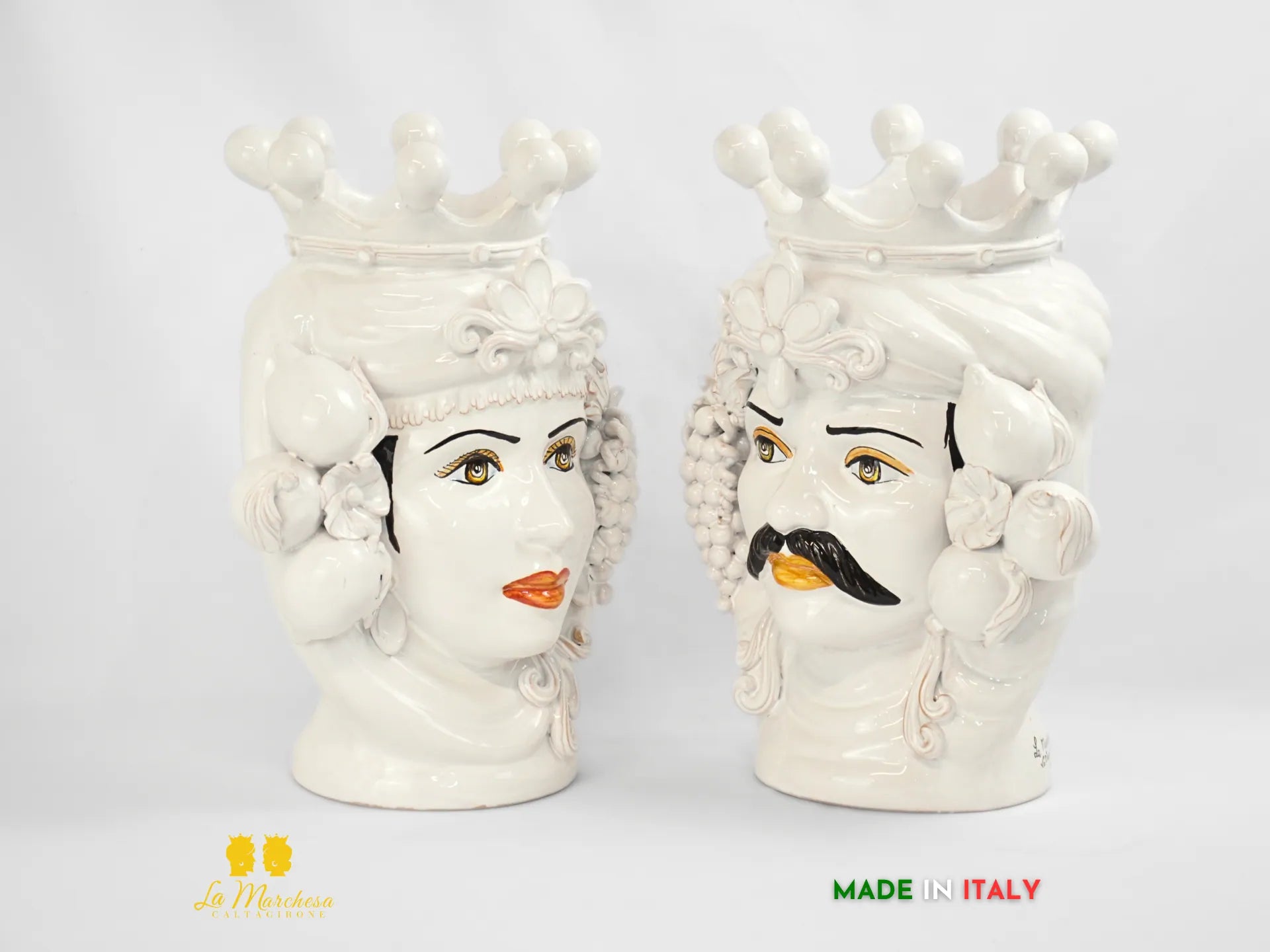 FINE SERIE - Teste di Moro Bianche Ceramica di Caltagirone Corona e Frutta h38