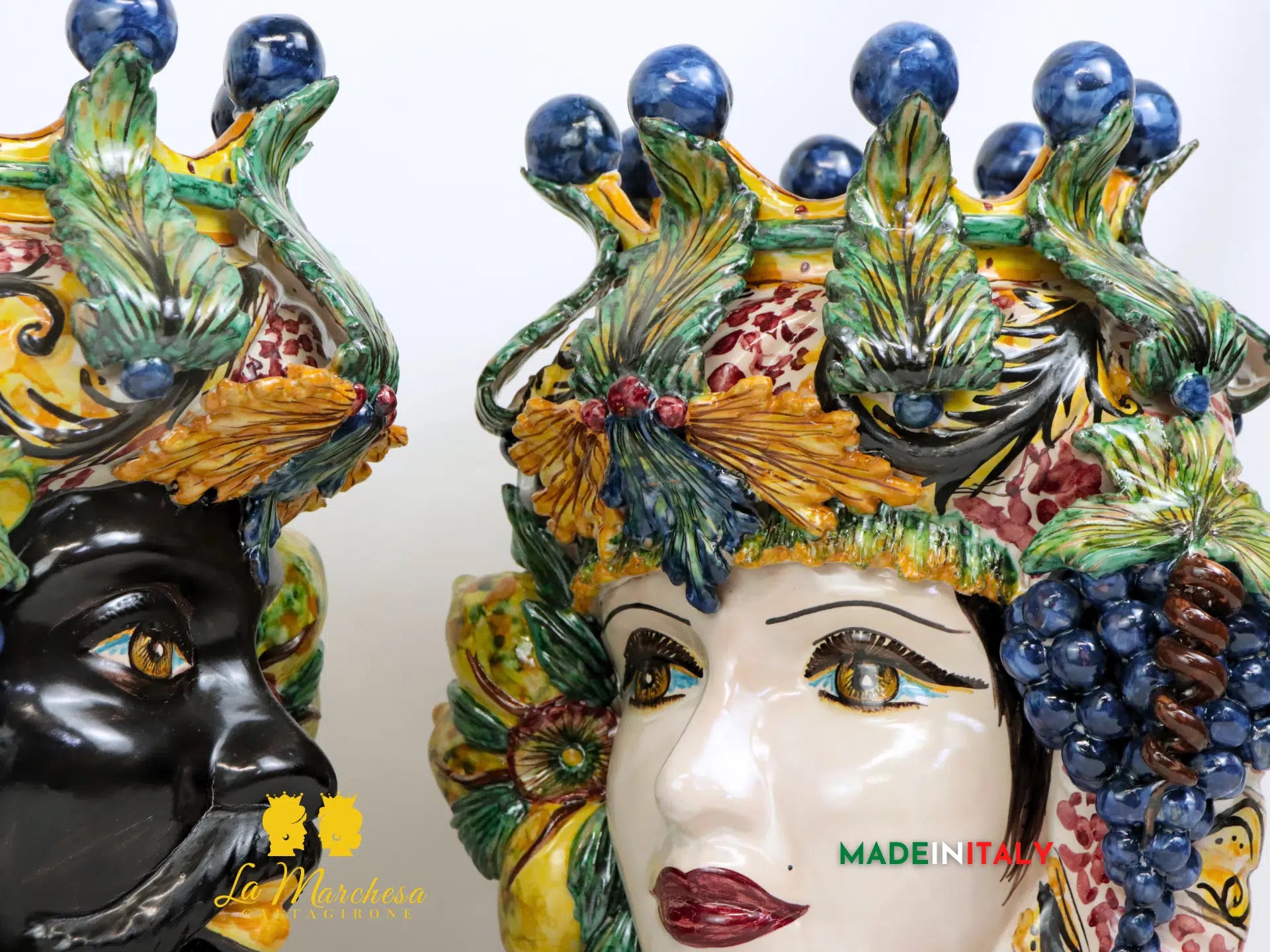 Teste di Moro Taormina Foglie di Acanto e Frutta in Ceramica di Caltagirone 38cm - Vari Modelli