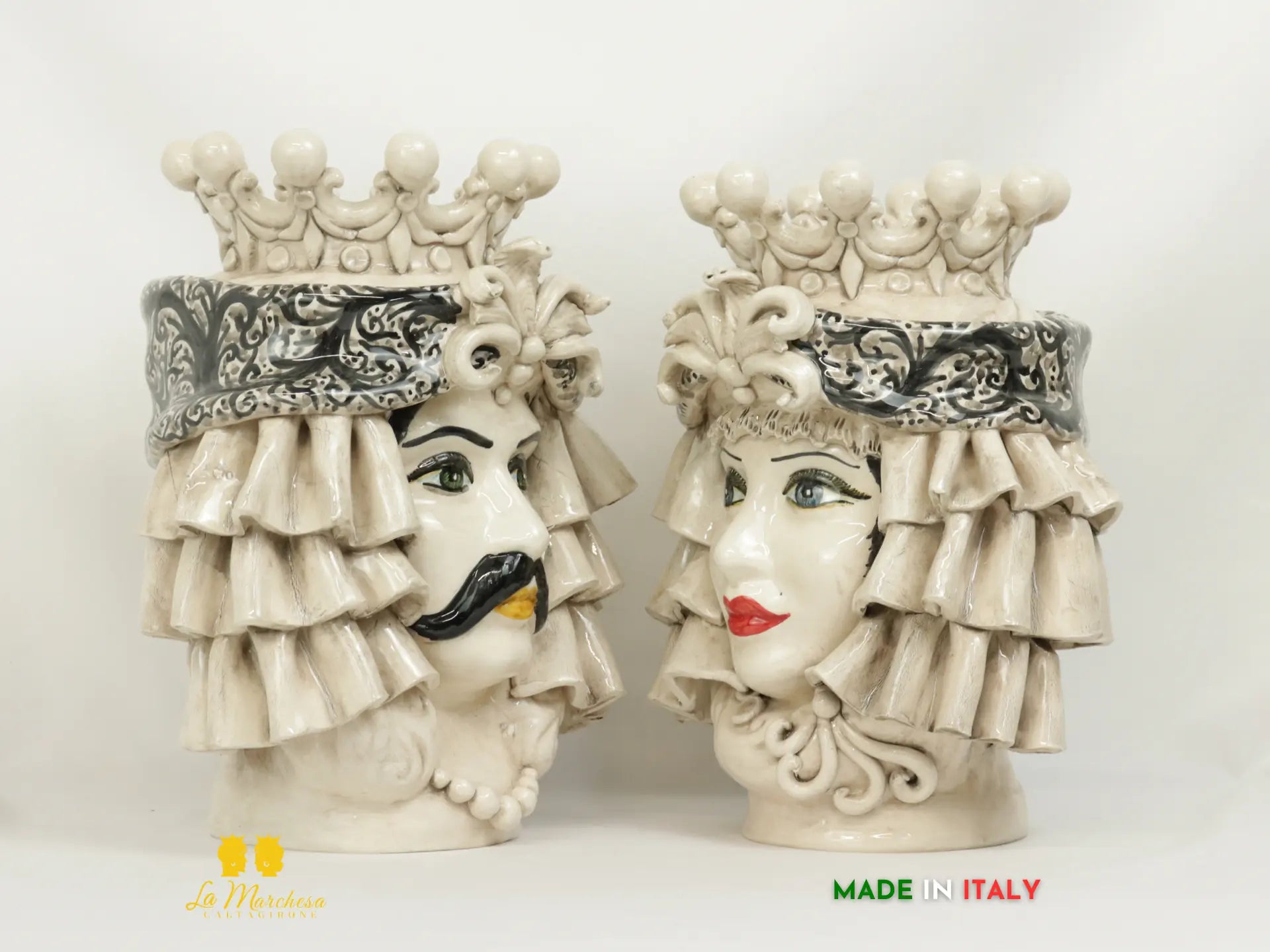Teste di moro in ceramica di Caltagirone Turbante panneggio fumè 29cm
