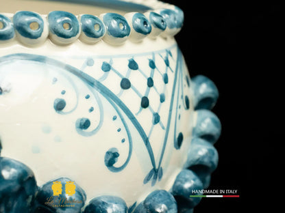 Portavaso chicchi Pigna Siciliana in Ceramica di Caltagirone blu antico bianco cm20